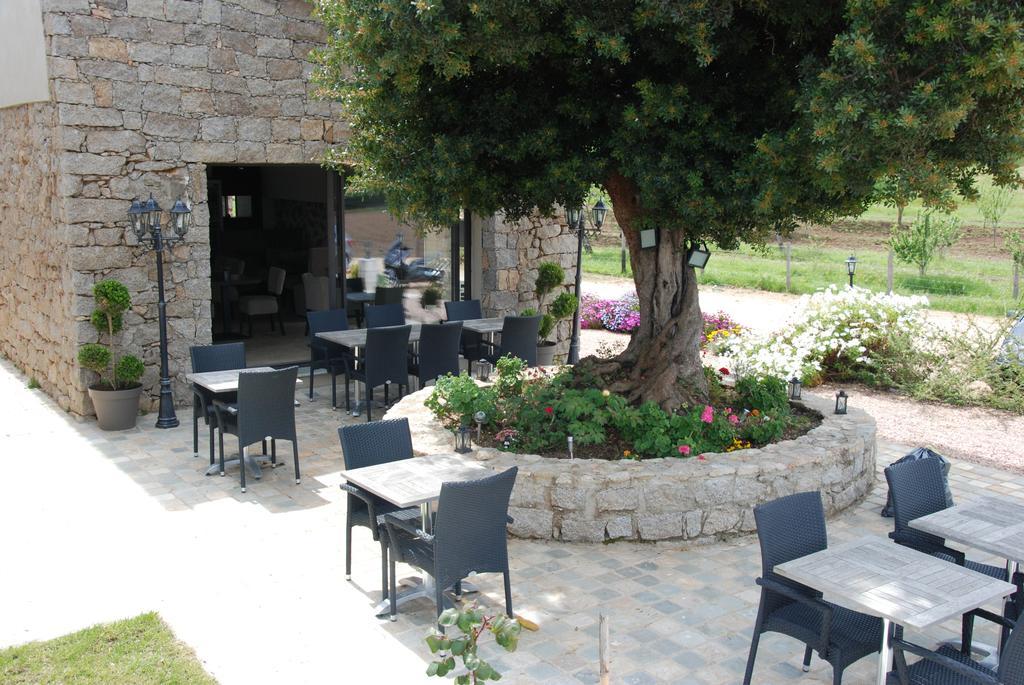 Hotel & Restaurant Les Bergeries D'Alata מראה חיצוני תמונה